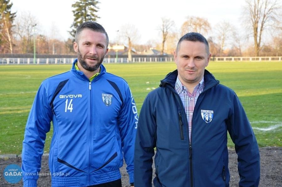 Adam Wałczyk (na zdjęciu z lewej) został nowym trenerem Głogovii (fot. archiwum)