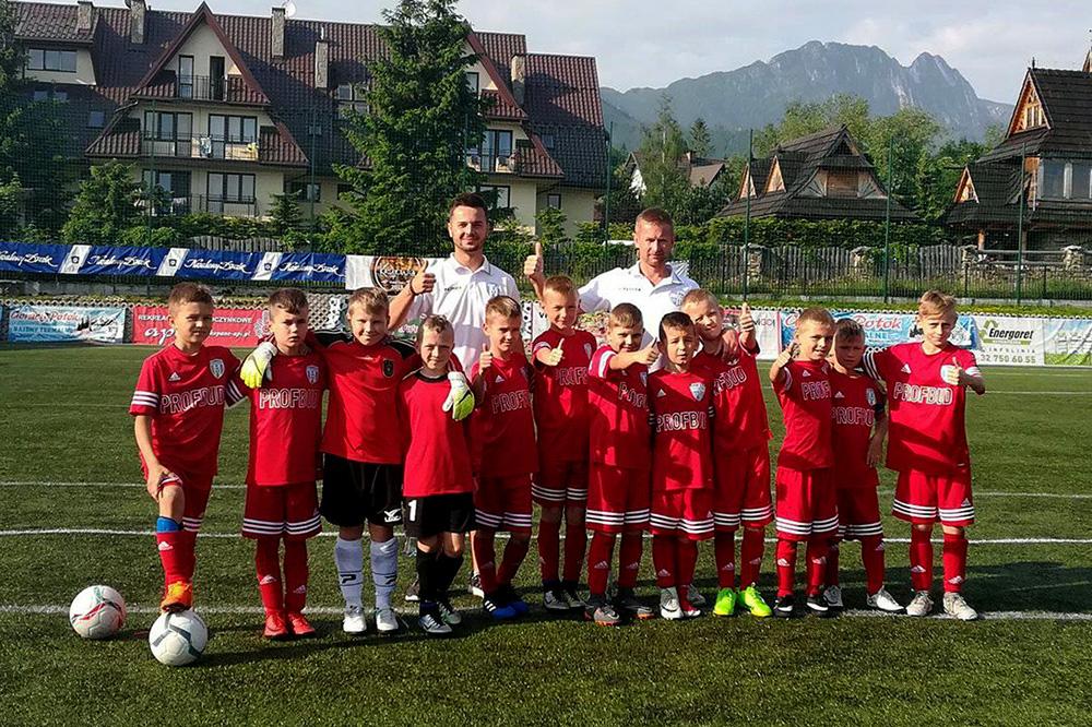 Piłkarze Beniaminka Krosno zajęli 6. miejsce w turnieju Termy Gorący Potok Cup 2018.