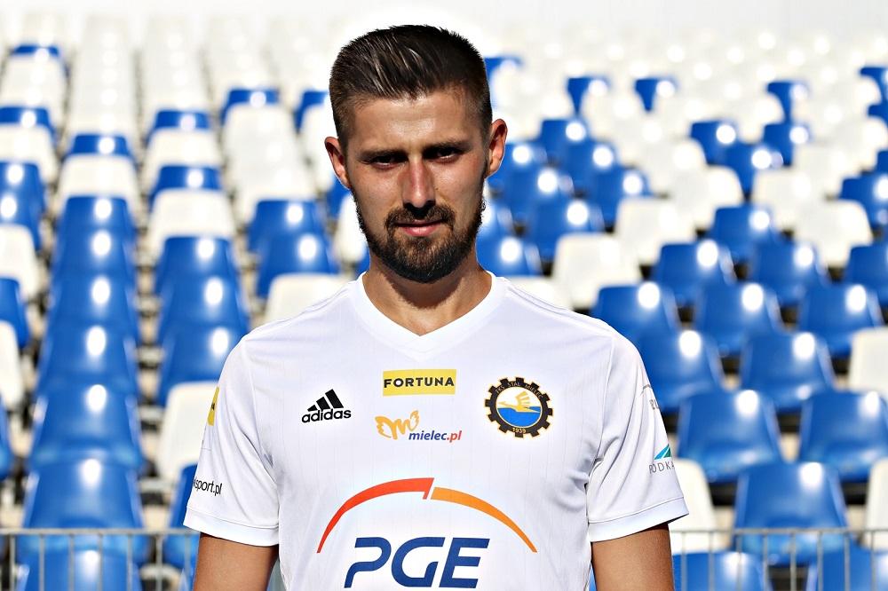 Grzegorz Kuświk po trzech latach w Lechii Gdańsk zmienia otoczenie. Będzie grał w Stali Mielec. (fot. Stal Mielec)