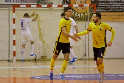 Futsal: KF Stal Mielec z pierwszym miejscem, Adrian Nowak królem strzelców! [podsumowanie 10.kolejki]