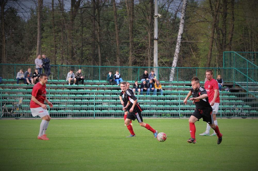 Leśniowski (z piłką) na wiosnę grał w Kolbuszowiance (fot. Natalia Styś)