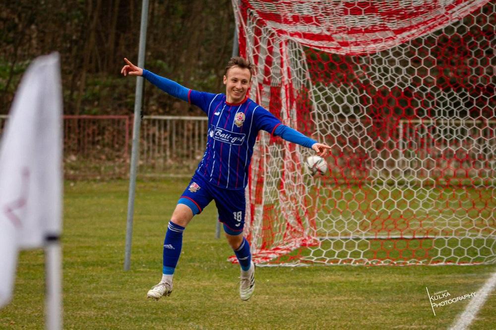 Polonia Przemyśl pokonała na wyjeździe Orzeł Przeworsk 2-1. (fot. Agnieszka Kulka)