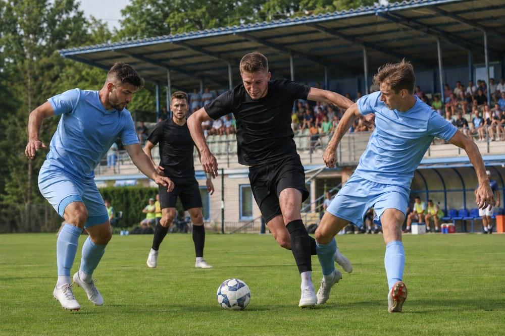 Sparingi przed sezonem 2026/27: od Ekstraklasy do 4 ligi [lato 2026]