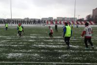 Resovia (białe koszulki) pokonała czwartoligowy Sokół Nisko w sparingu.