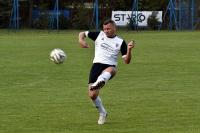 Jedną z bramek dla Piasta zdobył 44-letni Waldemar Jaroch (fot. Mieczysław Turczyn)