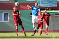 Rzemieślnik Pilzno (bordowe stroje) nie miał problemów z pokonaniem beniaminka (fot. archiwum)