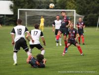 Lechia Sędziszów Małopolski (czarno-czerwone stroje) w II rundy Pucharu Polski zmierzy się ze Strugiem Tyczyn (fot. Patryk Górecki)