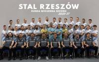 Oto kadra Stali Rzeszów na rundę wiosenną w 2 lidze. (fot. Stal Rzeszów)