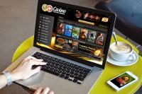 Jak działają kasyna internetowe i dlaczego tak szybko zyskują na popularności?