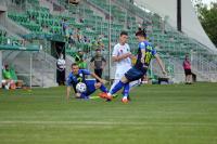 Radosław Gołębiowski (z numerem 10) jest rozchwytywany przez kluby Fortuna 1 ligi. (fot. Stal Stalowa Wola)