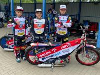 Szymon Kicman (po środku), Gabriel Kaczmarz (po lewej) i Adam Bożek (po prawej)