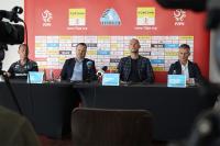 Na zdjęciu od lewej: Miłosz Bieniaszewski (rzecznik prasowy Stali Rzeszów), Rafał Kalisz (prezes klubu), Jarosław Fojut (dyrektor sportowy) i Sebastian Krzepota (dyrektor ds strategii sportowej)