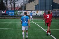 Piłkarzy Korony Rzeszów (czerwone stroje) czeka kolejne ciężkie zadanie (fot.https://www.facebook.com/KoronaRzeszow46)