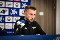Na zdjęciu Szymon Grabowski, trener Lechii Gdańs (fot. FKS Stal Mielec S.A.)