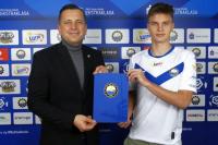 Natan Niedźwiedź nowym piłkarzem Stali Mielec (fot. FKS Stal Mielec S.A.)