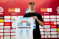 Oliwier Sławiński chce pomóc Stali Rzeszów w walce o awans do PKO Ekstraklasy! (fot. Stal Rzeszów)