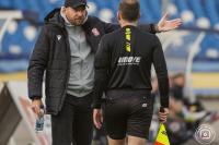 Na zdjęciu Piotr Kołc, trener drugoligowej Resovii (fot. Paweł Golonka / cwks-resovia.pl)