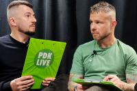 Maciej Decowski-Niemiec (na zdjęciu z lewej) i Szymon Szydełko zapraszają na kolejny odcinek Piłkarskiego Bagienka. Oglądaj na żywo na kanaly YouTube PDK LIVE- w piątek, 21 listopada o godz. 11:30.