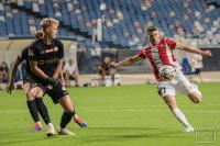 Danian Pavlas (na zdjęciu z prawej) w sezonie 2024/2025 bronił barw drugoliowej Resovii (fot. Paweł Golonka / Resovia)