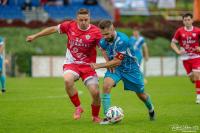 Wisłok Wiśniowa (niebieskie stroje) przedstawił plan sparingów przed startem sezonu 2026/2027 4 ligi podkarpackiej (fot. Robert Urban / roberturban.pl)