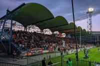 „Na trybunach Ekstraklasa, w zarządzie B-klasa”. Kibice KSZO ostro o klubie, prezes odpowie