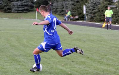 Monis Bielowy - Błękitni Ropczyce 2-3. Kolejny krok w stronę awansu