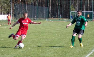Z piłką Dawid Florian.
