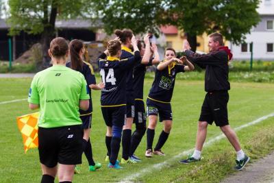 Zawodniczki DAP Dębica rozgromił Poto Sitno 5-0 (fot. facebook.com/ DAP GIRLS / timstudio.pl)