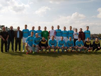 Na wiosnę 2015 roku LKS Ostrów awansował do okręgówki (fot. facebook.com / LKS Ostrów)