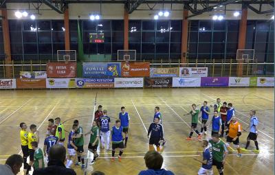 Heiro Rzeszów przegrało z GKS-em Tychy. Kontrowersyjny gol w końcówce!