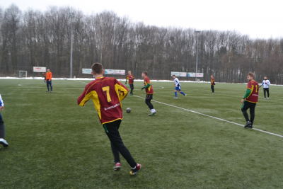 W swoim pierwszym sparingu piłkarze Izolatora Boguchwała pokonali Igloopol Dębica 4-2 (1-3)