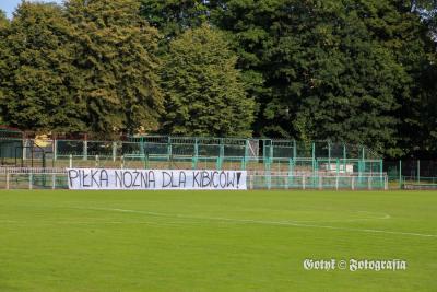 Hit 4 ligi podkarpackiej odbył się przy pustych trybunach. (fot. Wisłoka Dębica)