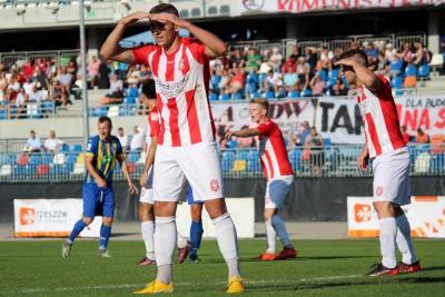 Bartłomiej Buczek (na zdjęciu) został dziś bohaterem Resovii. 30-letni napastnik zdobył dwie bramki i jego zespół wygrał. (fot. archiwum)