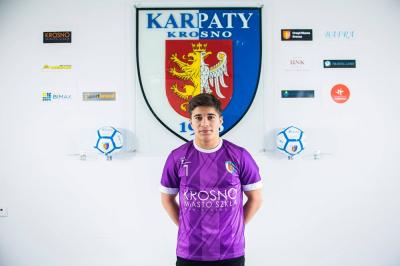 Szymon Dziadosz będzie trenował pod okiem Dariusza Jęczkowskiego. (fot. Karol Słomka/Karpaty Krosno)