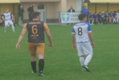 Przełom Besko 0-0 Karpaty Krosno fot. Kwolek Konrad