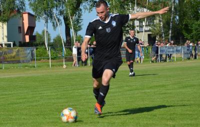 Tomasz Kawa przypieczętował awans Jutrzenki do 3 ligi (fot. Jerzy Zaborski)