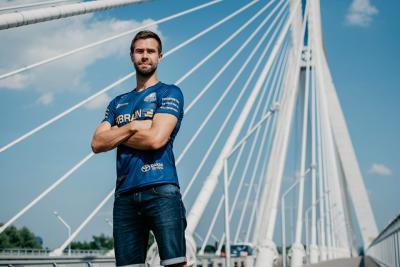 Radosław Sylwestrzak podpisał kontakt ze Stalą Rzeszów (fot. Stal Rzeszów)