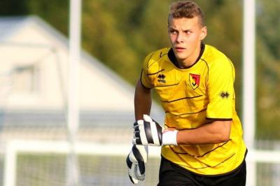 Młody bramkarz może zagrać w drugoligowcu (fot. akademia.jagiellonia.pl)