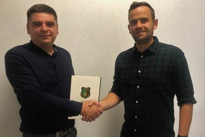 Stal Stalowa Wola pozyskała kolejnego sponsora. Tym razem jest to firma Blachotrapez Sp. z o.o. (fot. stal1938.pl)