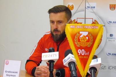 Szymon Grabowski mówi, że nie tak planował końcówkę 2019 roku. (fot. Znicz Pruszków)