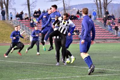 Stal Rzeszów wygrała 4-3 z Sandecją Nowy Sącz. (fot. Jarosław Para/sandecja.pl))