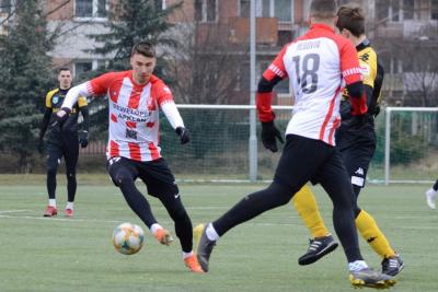 Adrian Dziubiński twierdzi, że nie ma dobrego rozwiązania obecnej sytuacji. (fot. Resovia)