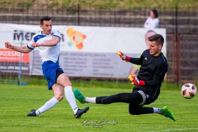 Robert Kozubal dwukrotnie pokonał bramkarza Tarnovi Tarnów. Foto Karol Słomka