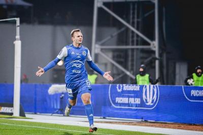 Czy Adrian Paluchowski pomoże Wiśle Puławy w awansie do 2 ligi? (fot. Stal Mielec)