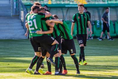 Kolejny ważny krok wykonany! Stalówka pewnie pokonała Elanę