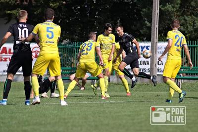 Ekoball Stal Sanok zremisowała z Sokołem Nisko 3-3. (fot. Radosław Kuśmierz)