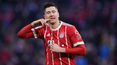 Robert Lewandowski był głównym faworytem do zdobycia Złotej Piłki za rok 2020 (fot. bundesliga.com)