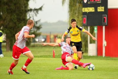 Wyniki meczów III i IV ligi z udziałem podkarpackich drużyn (fot. Patryk Górecki)