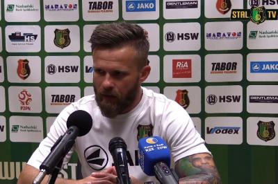Szymon Szydełko uważa, że jego zespół może grać lepiej. (fot. Stal Stalowa Wola)