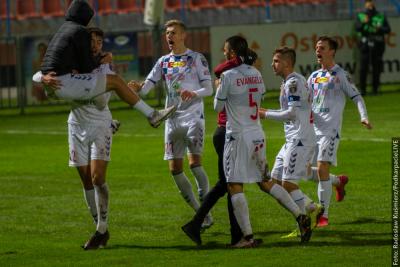 Górnik Zabrze pokonał po ciekawym meczu KSZO Ostrowiec Świętokrzyski i awansował do kolejnej rundy Fortuna Pucharu Polski. (fot. Radosław Kuśmierz)